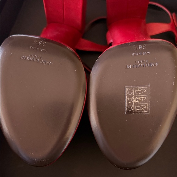 Saint Laurent Red Leather Knot Platform Sandals - Picture 6 of 10